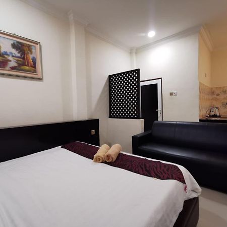 Adina Drive-In Motel Cenang - Managed By Shell Out Resort Pantai Cenang  Bagian luar foto