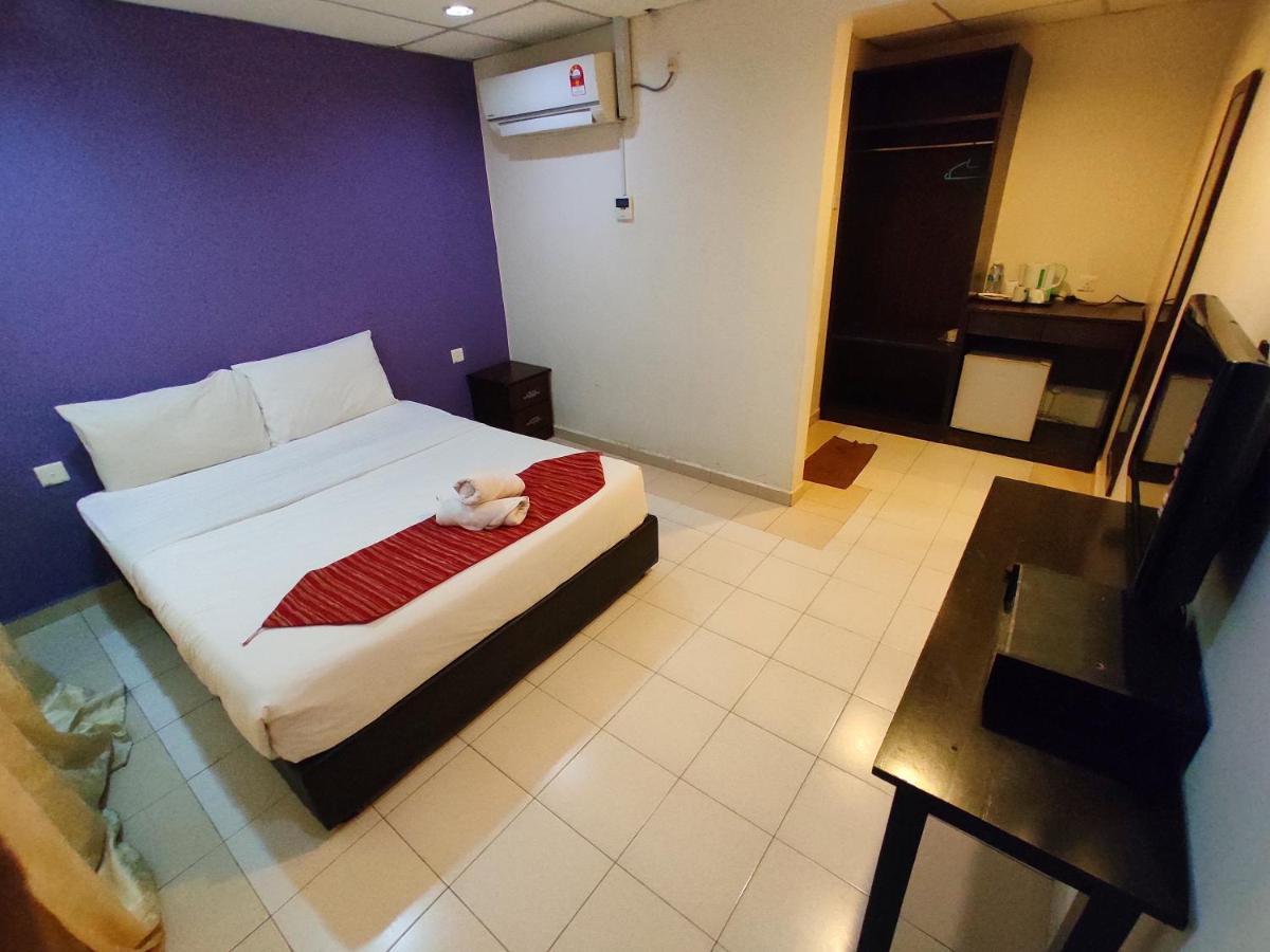 Adina Drive-In Motel Cenang - Managed By Shell Out Resort Pantai Cenang  Bagian luar foto