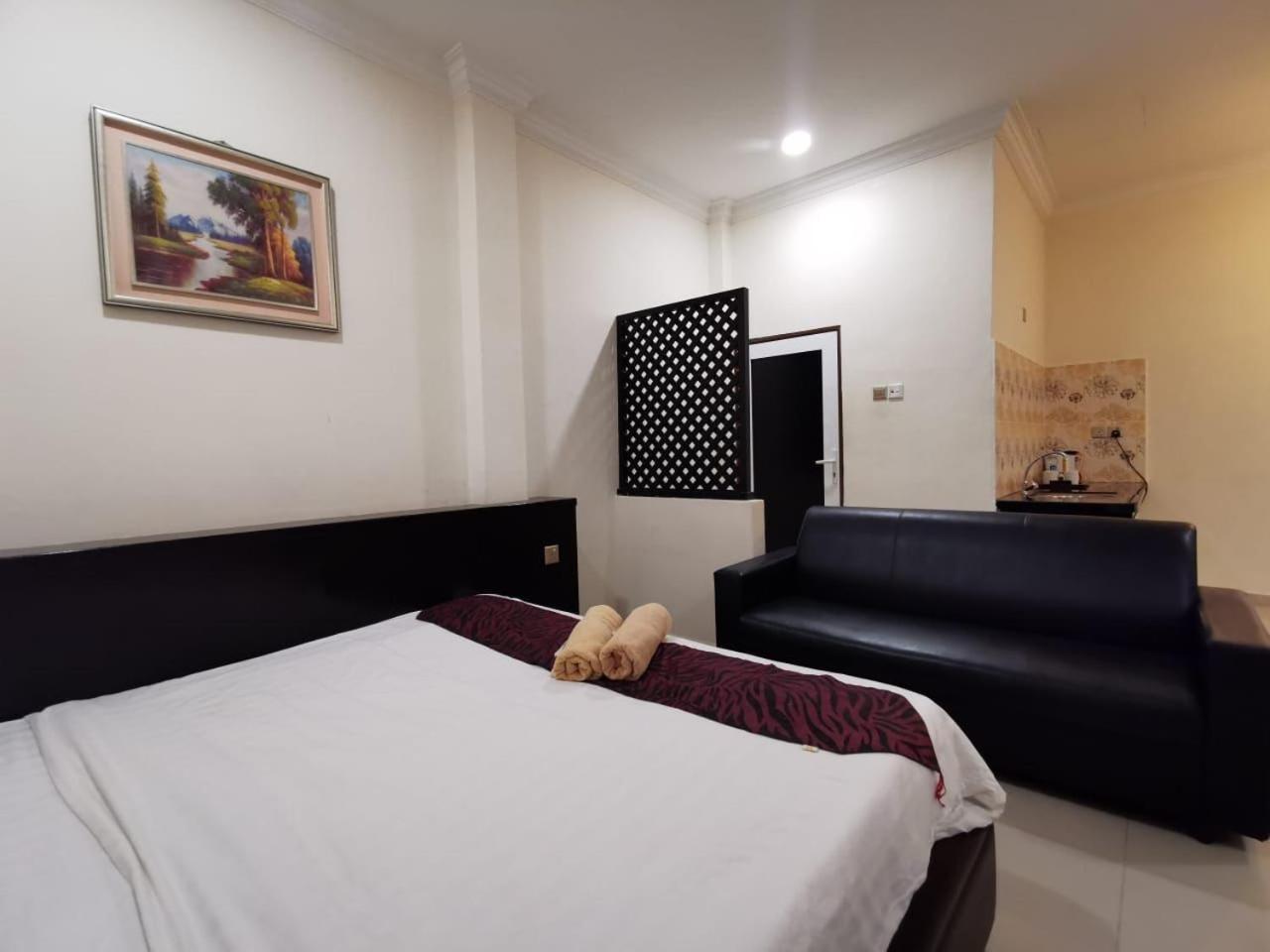 Adina Drive-In Motel Cenang - Managed By Shell Out Resort Pantai Cenang  Bagian luar foto
