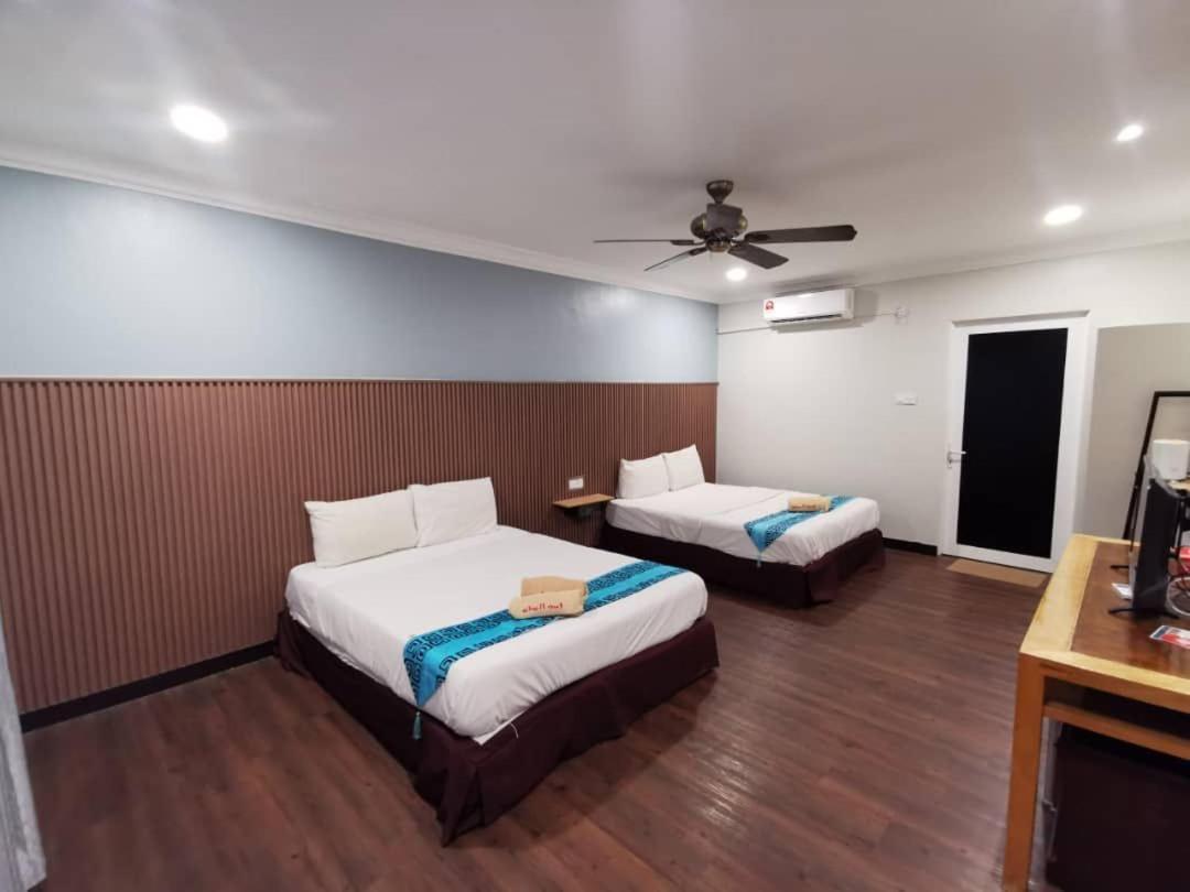 Adina Drive-In Motel Cenang - Managed By Shell Out Resort Pantai Cenang  Bagian luar foto