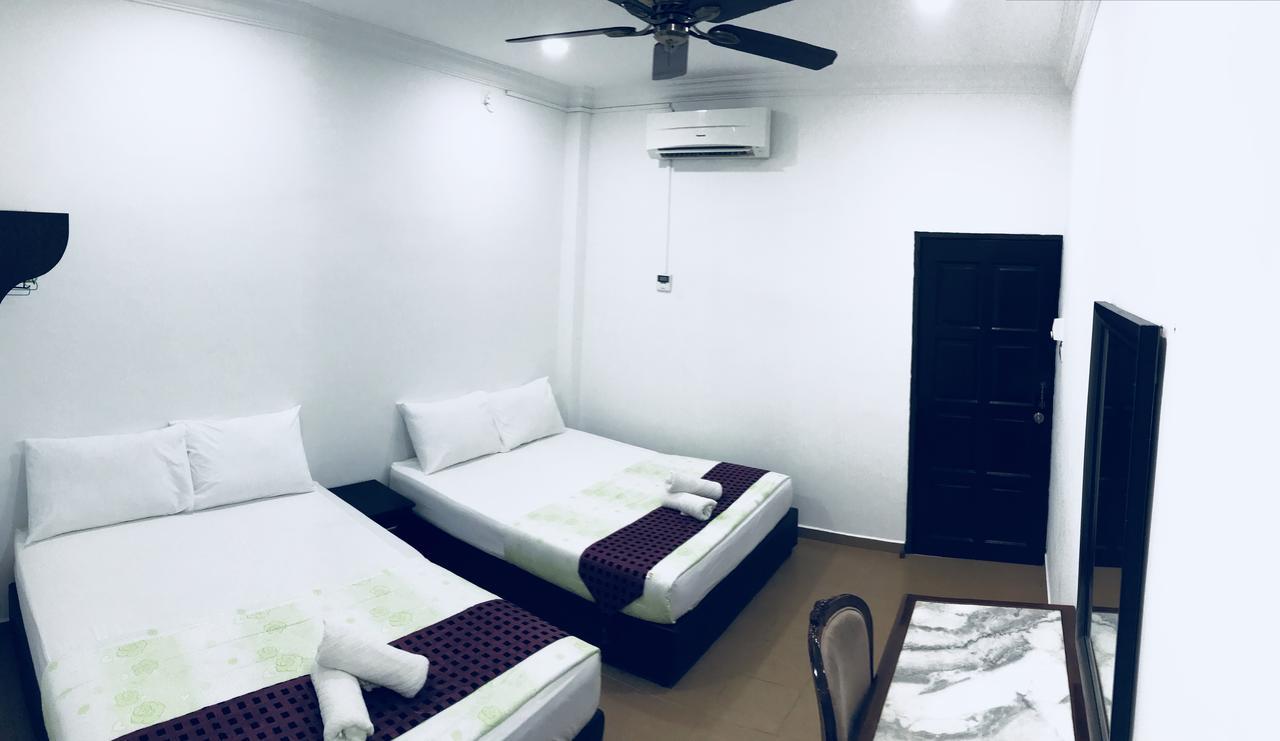Adina Drive-In Motel Cenang - Managed By Shell Out Resort Pantai Cenang  Bagian luar foto