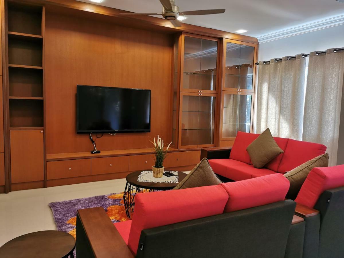 Adina Drive-In Motel Cenang - Managed By Shell Out Resort Pantai Cenang  Bagian luar foto